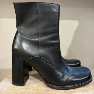 Vintage Bruno Valenti Danny Square Toe Black Leather Ankle Boots Sz 8